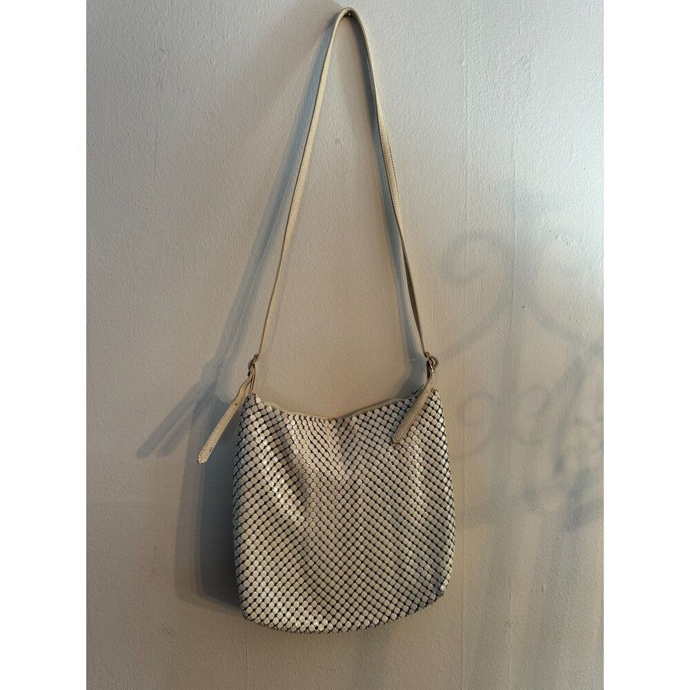 Vintage metal mesh Whiting and Davis white handbag - Picture 5 of 6